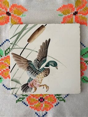 Vintage Duck Tile